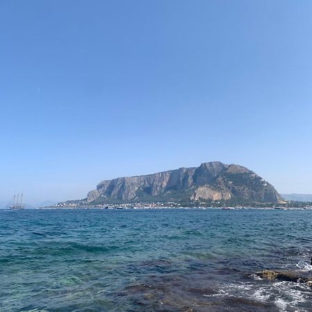 パレルモ Casa Giorgia Mondelloヴィラ エクステリア 写真
